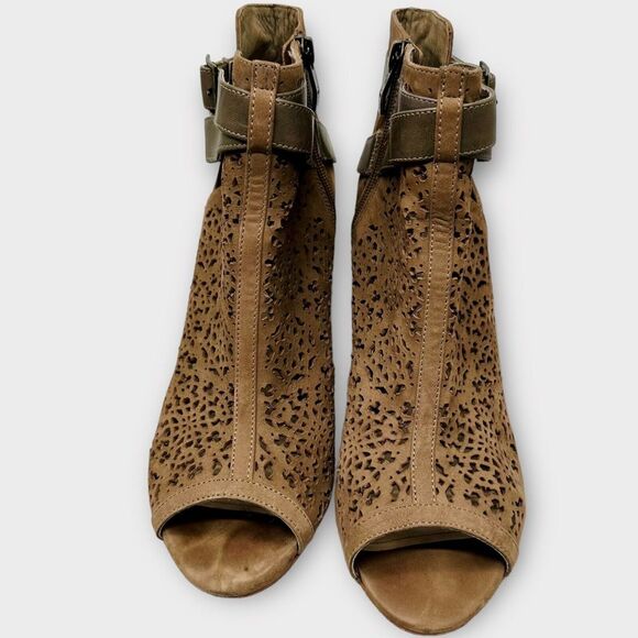 Vince Camuto Maizy Perforated Laser Cut Leather Ankle Booties Brown Size 10M/40 - Picture 3 of 15
